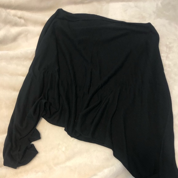 OS Black BCBG MaxAzria poncho - Picture 2 of 2
